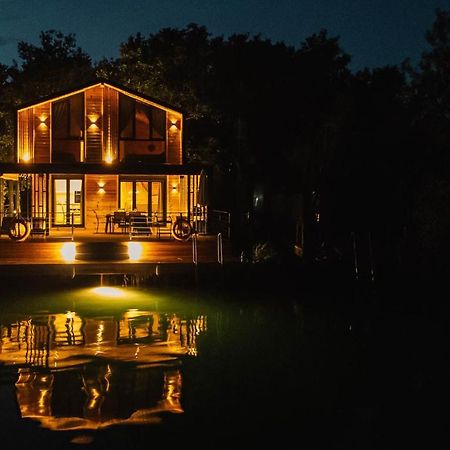 Congo Bungalow Улцин Екстериор снимка