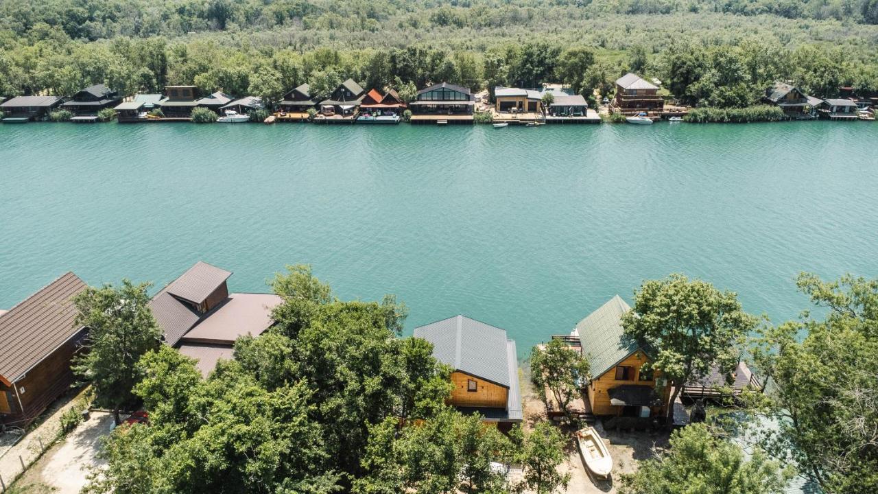 Congo Bungalow Улцин Екстериор снимка