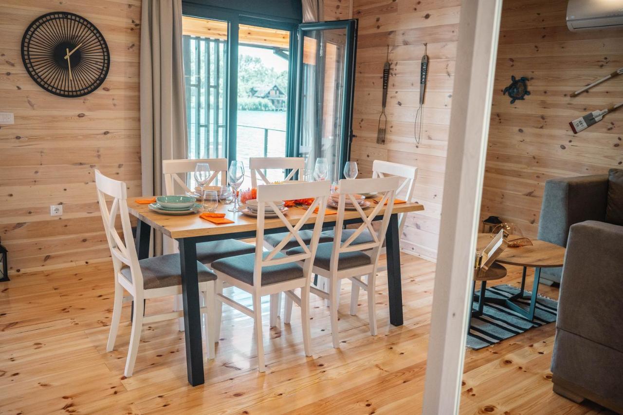 Congo Bungalow Улцин Екстериор снимка